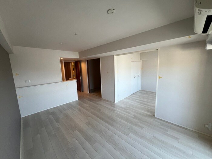 物件内観写真7　(居室)