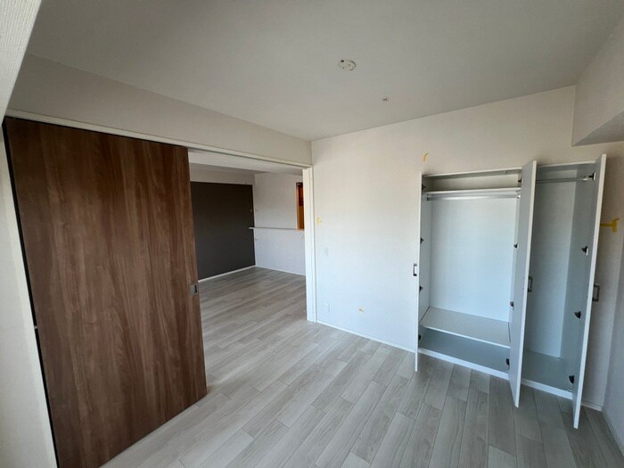 物件内観写真8　(居室)