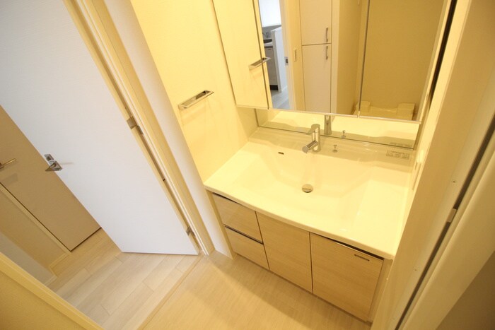 物件内観写真11　(洗面)