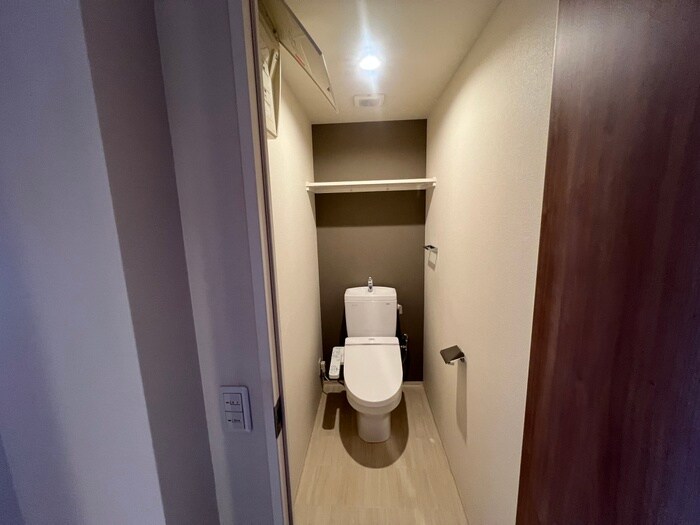 物件内観写真14　(トイレ)