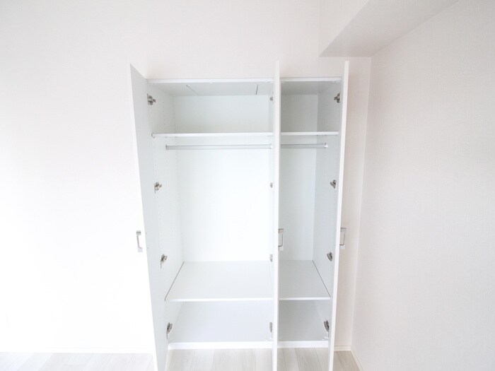 物件内観写真17　(収納)