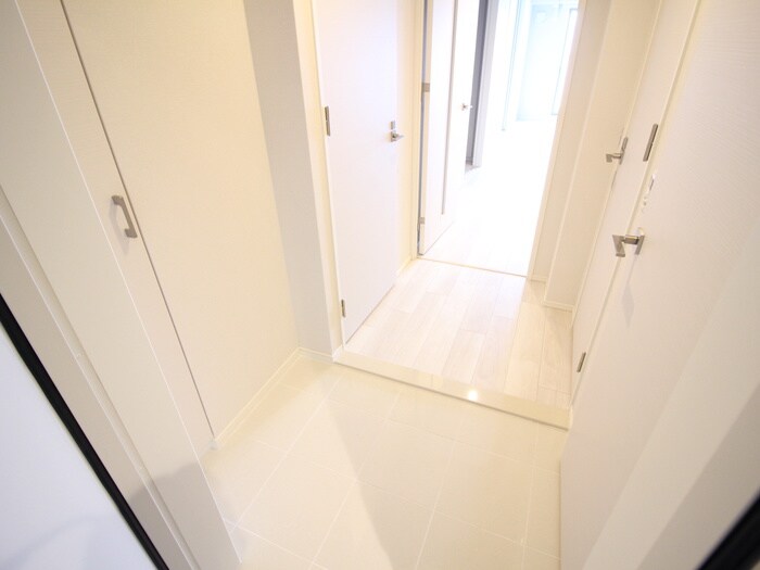 物件内観写真20　(玄関)