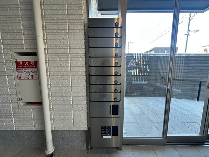 物件外観写真6　(建物設備)