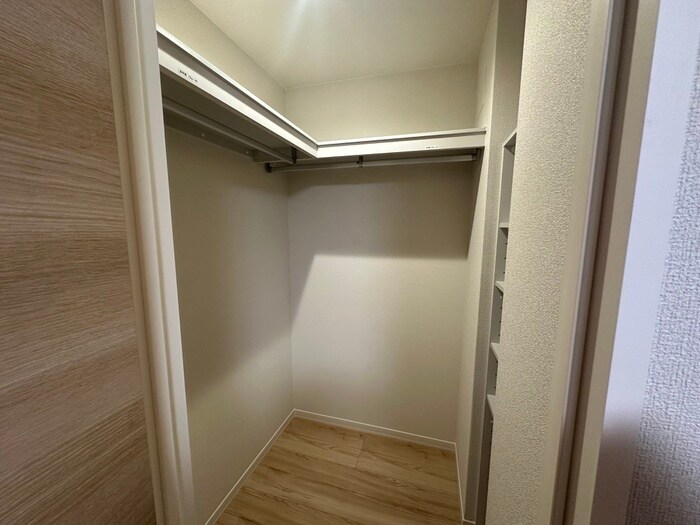 物件内観写真14　(収納)