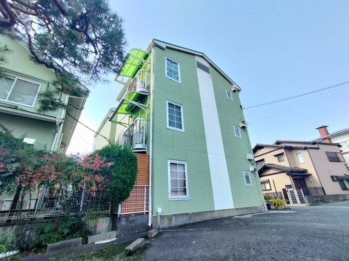 物件外観写真2　(外観写真)