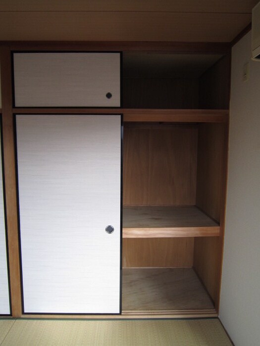 物件内観写真8　(収納)