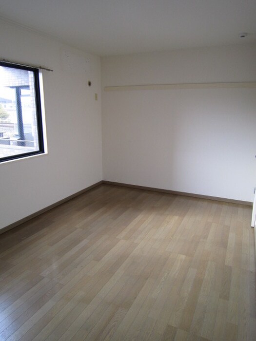 物件内観写真11　(居室)