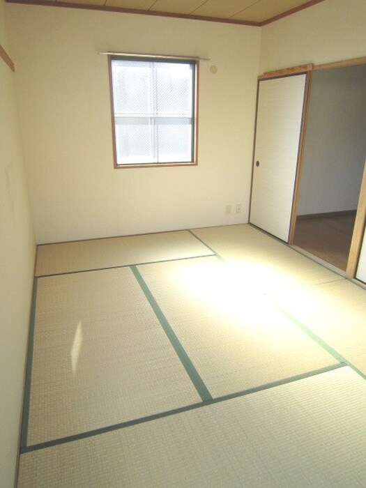 物件内観写真21　(居室)