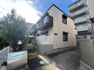 エスポワ－ル城内外観写真