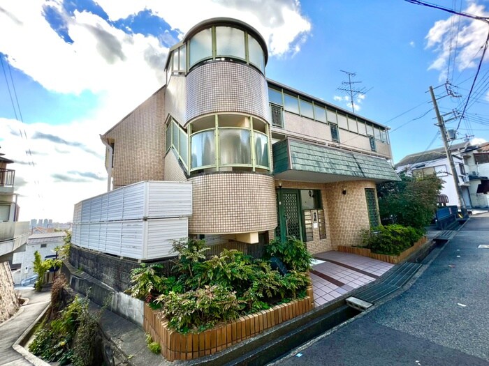 物件外観写真4　(外観写真)