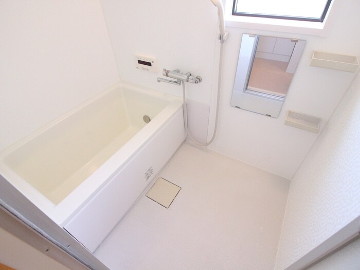 物件内観写真11　(バス／シャワールーム等)