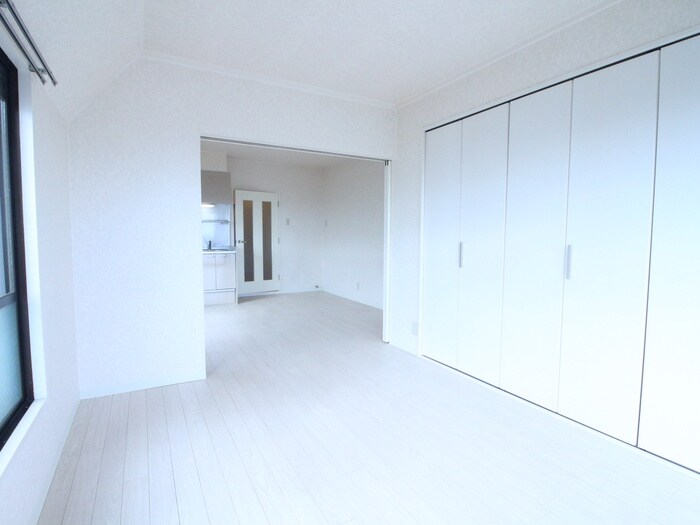 物件内観写真18　(居室)