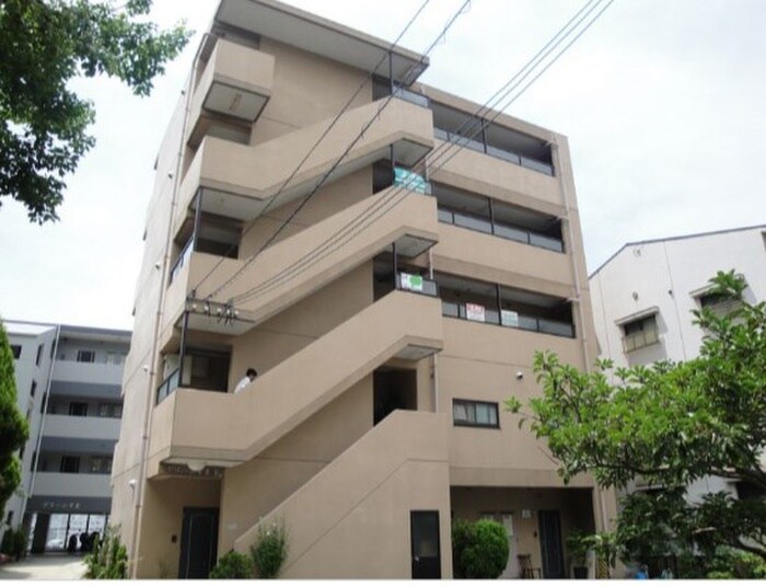 グリ－ンすま２のエントランス部分