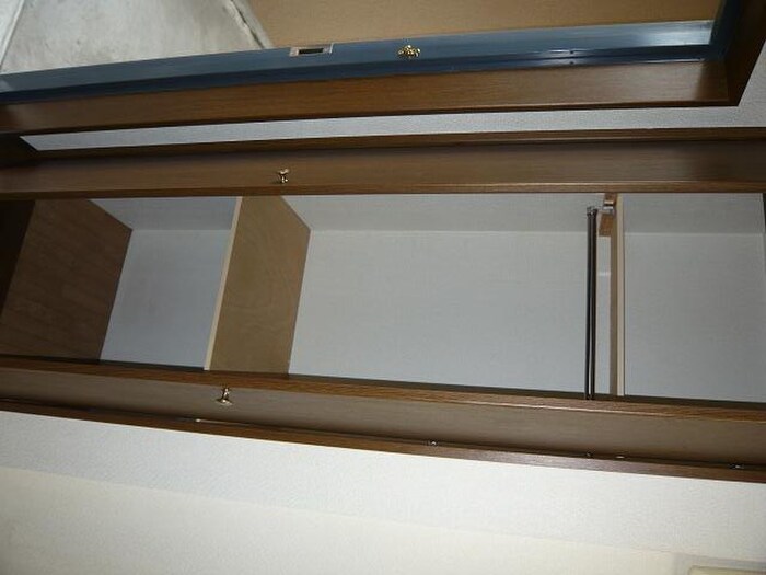 物件内観写真18　(収納)