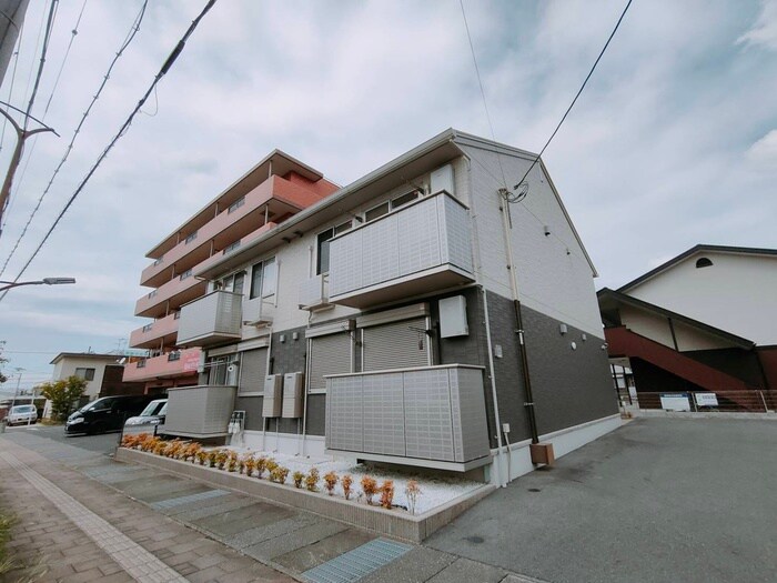 物件外観写真3　(外観写真)