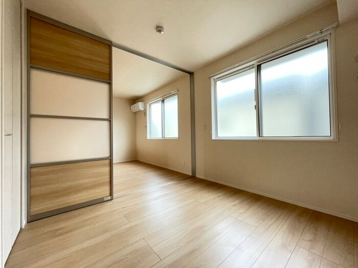 物件内観写真10　(居室)