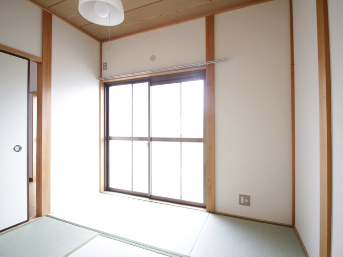 物件内観写真10　(居室)