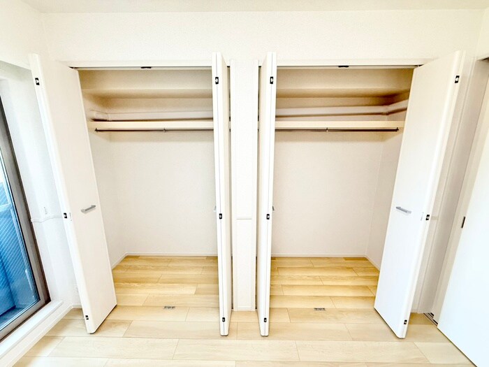 物件内観写真16　(収納)