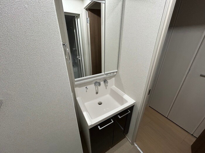 物件内観写真10　(洗面)