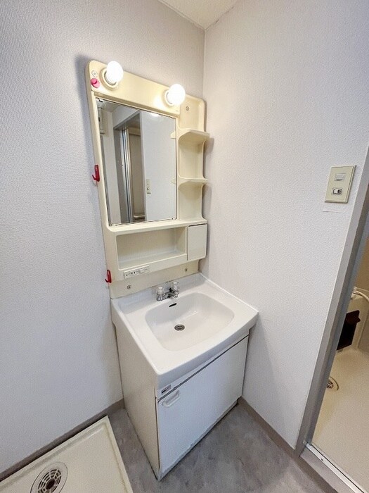 物件内観写真10　(洗面)