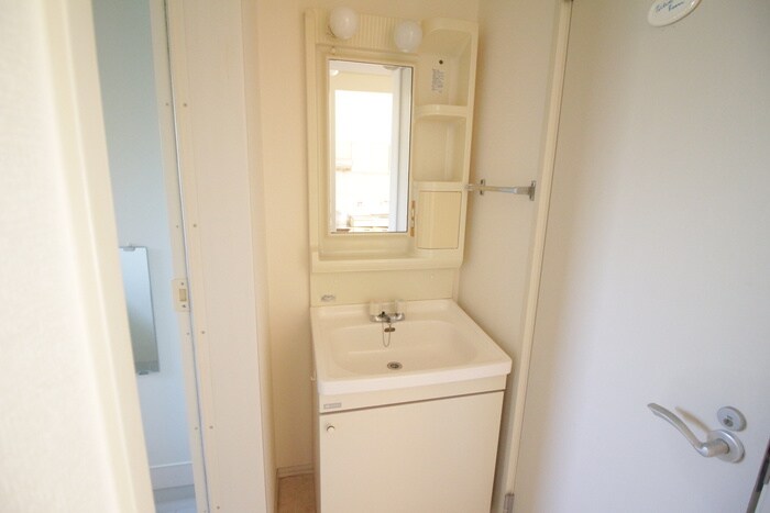 物件内観写真11　(洗面)
