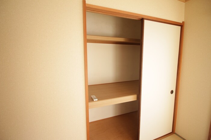 物件内観写真13　(収納)