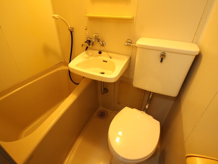 物件内観写真13　(バス／シャワールーム等)