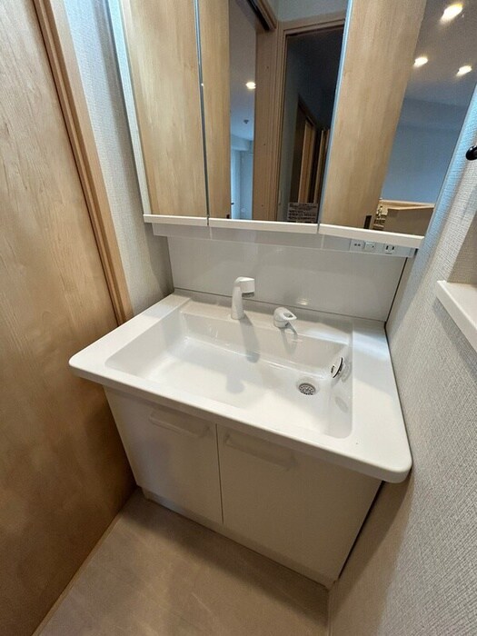 物件内観写真13　(洗面)