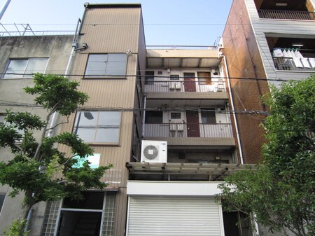 マンション丸本Ａ棟外観写真