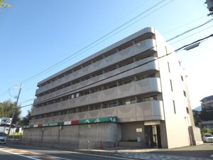 ﾋﾟｱﾌﾟﾚﾐｰﾙ外観写真