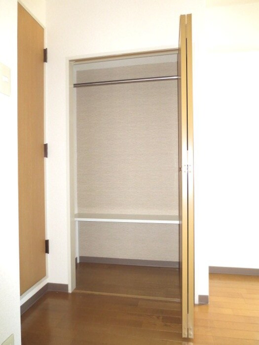 物件内観写真9　(収納)