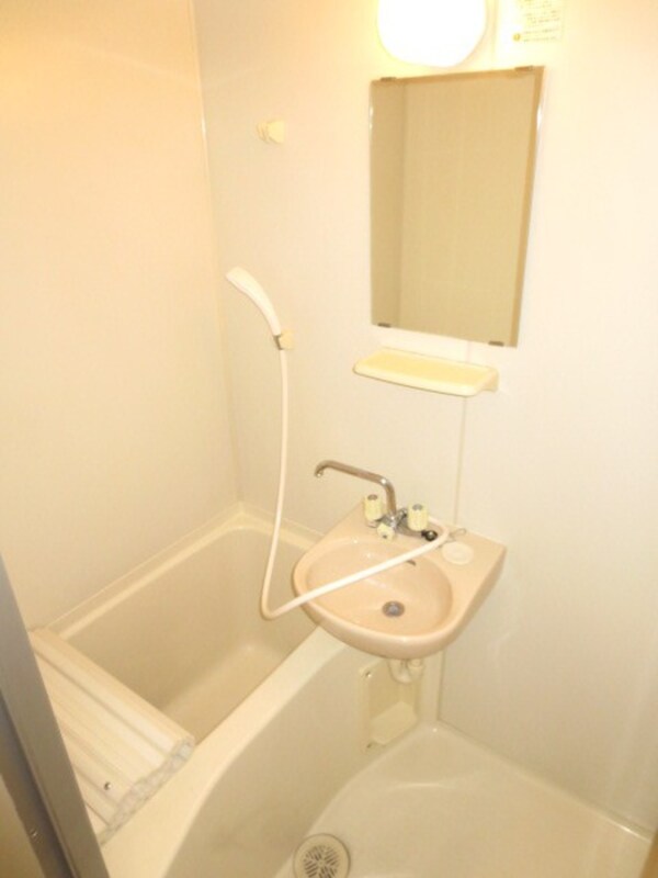 バス／シャワールーム等