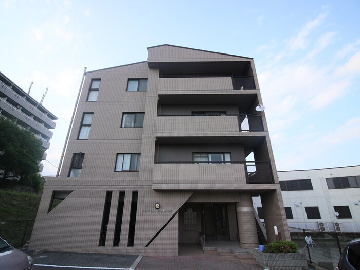 物件外観写真3　(外観写真)