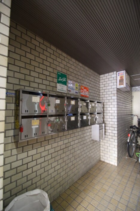 物件外観写真6　(建物設備)