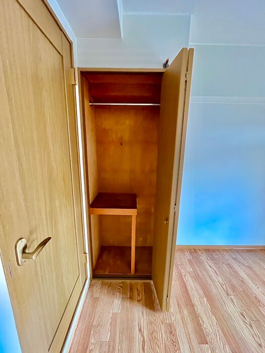 物件内観写真11　(収納)