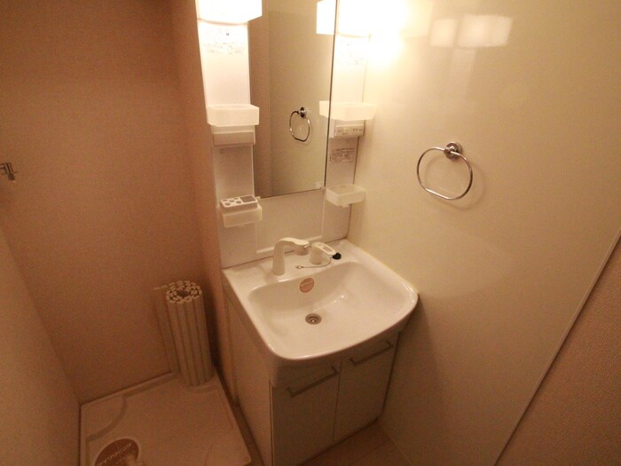 物件内観写真10　(洗面)