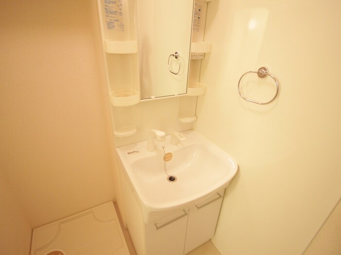 物件内観写真11　(洗面)