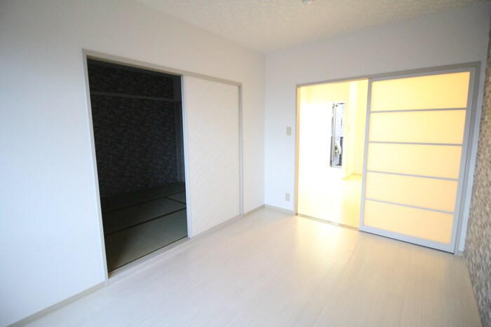 物件内観写真7　(居室)