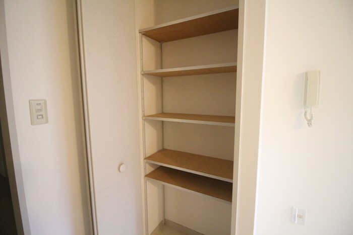 物件内観写真20　(収納)