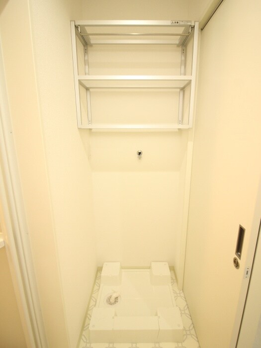 物件内観写真19　(洗濯機置場)