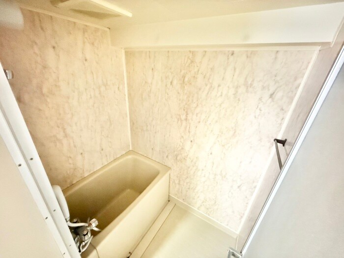 物件内観写真12　(バス／シャワールーム等)