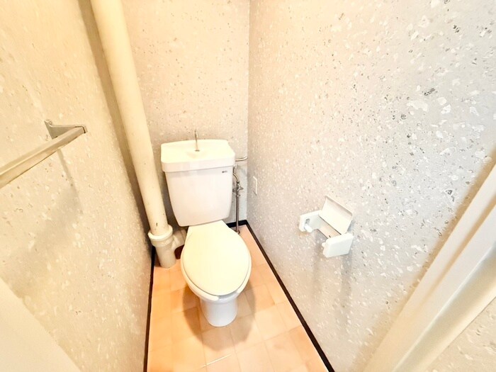 物件内観写真15　(トイレ)