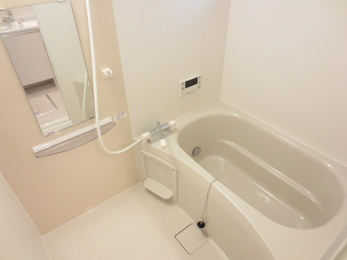 物件内観写真8　(バス／シャワールーム等)