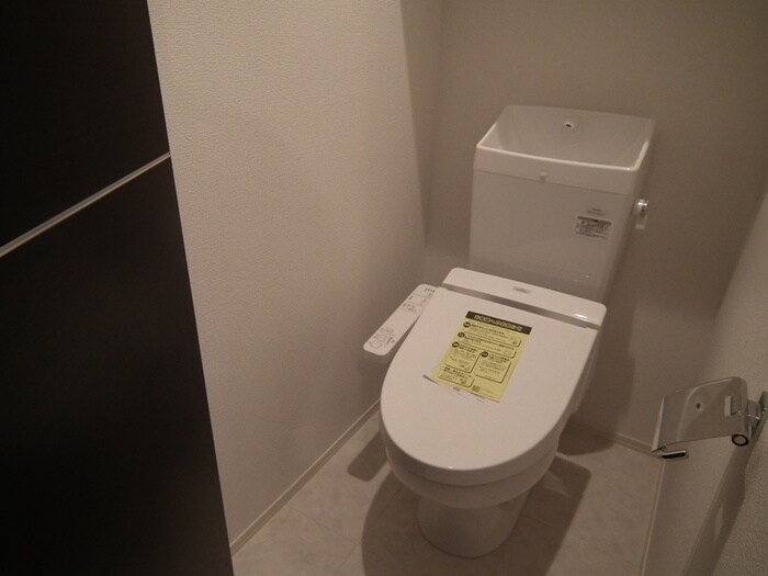 物件内観写真11　(トイレ)