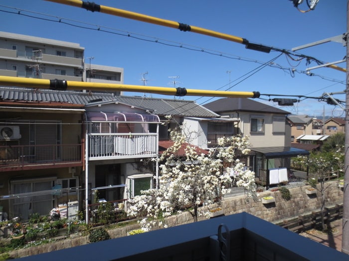 物件内観写真18　(室内からの展望)