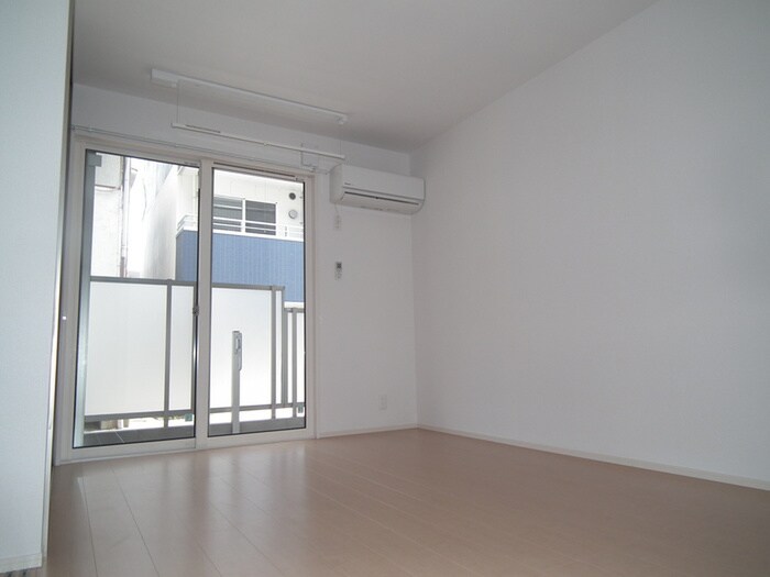 物件内観写真22　(居室)