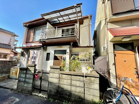 城陽市平川野原貸家外観写真