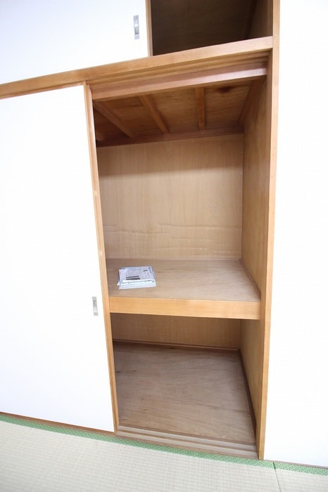 物件内観写真10　(収納)