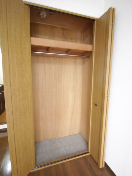 物件内観写真11　(収納)