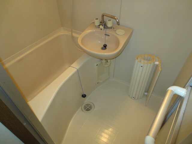 物件内観写真14　(バス／シャワールーム等)